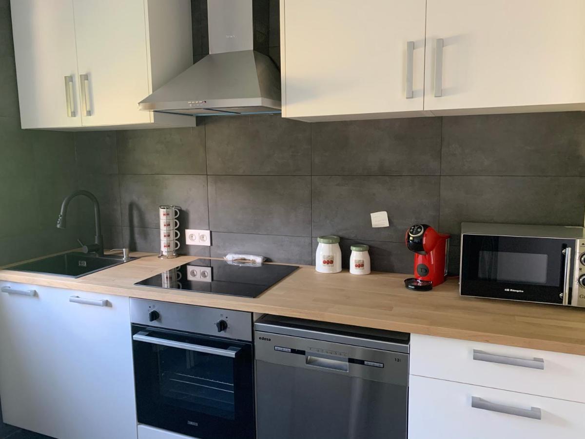 Ferienwohnung A Casa Vermella Con Jardin A 10 Minutos De Santiago De Compostela Ortono Exterior foto