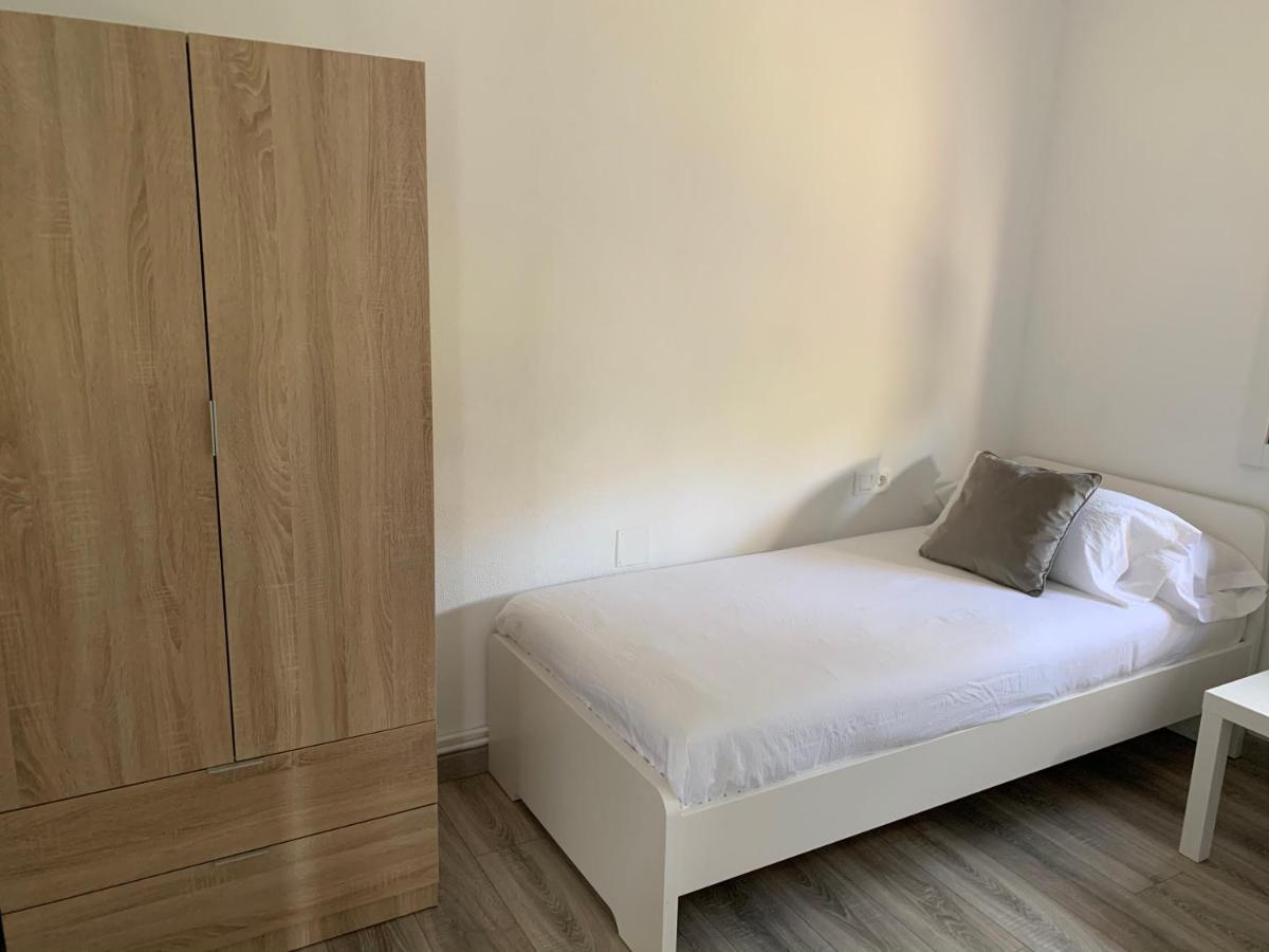 Ferienwohnung A Casa Vermella Con Jardin A 10 Minutos De Santiago De Compostela Ortono Exterior foto