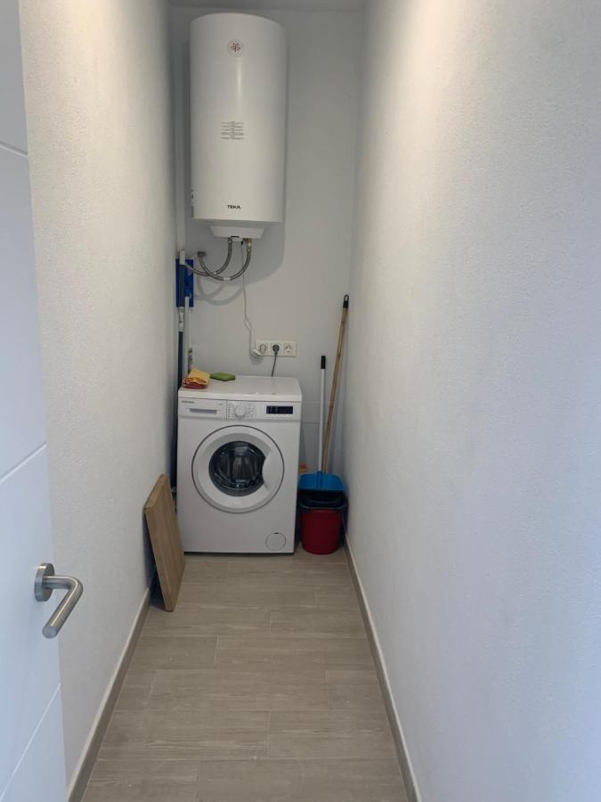 Ferienwohnung A Casa Vermella Con Jardin A 10 Minutos De Santiago De Compostela Ortono Exterior foto
