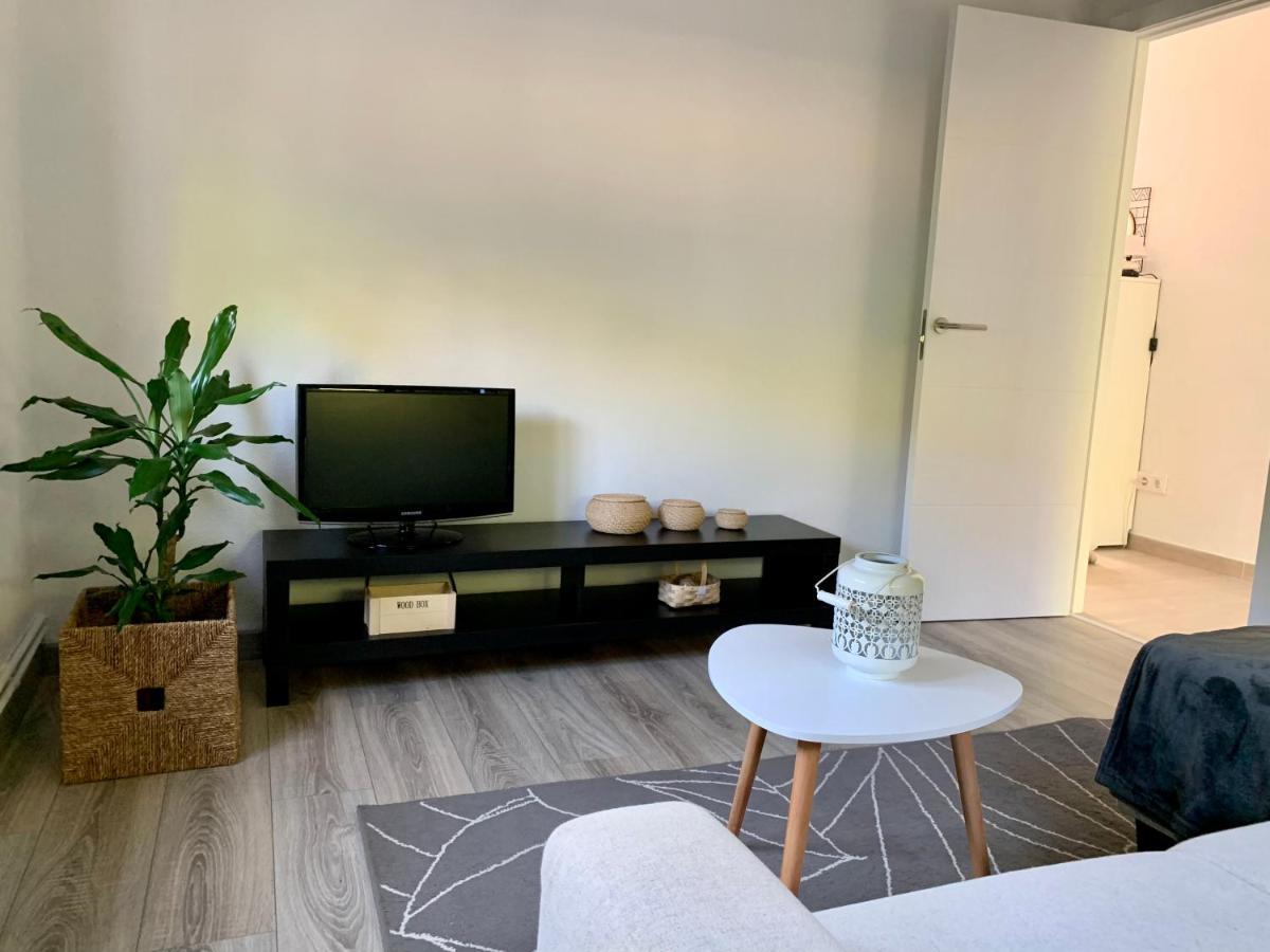 Ferienwohnung A Casa Vermella Con Jardin A 10 Minutos De Santiago De Compostela Ortono Exterior foto